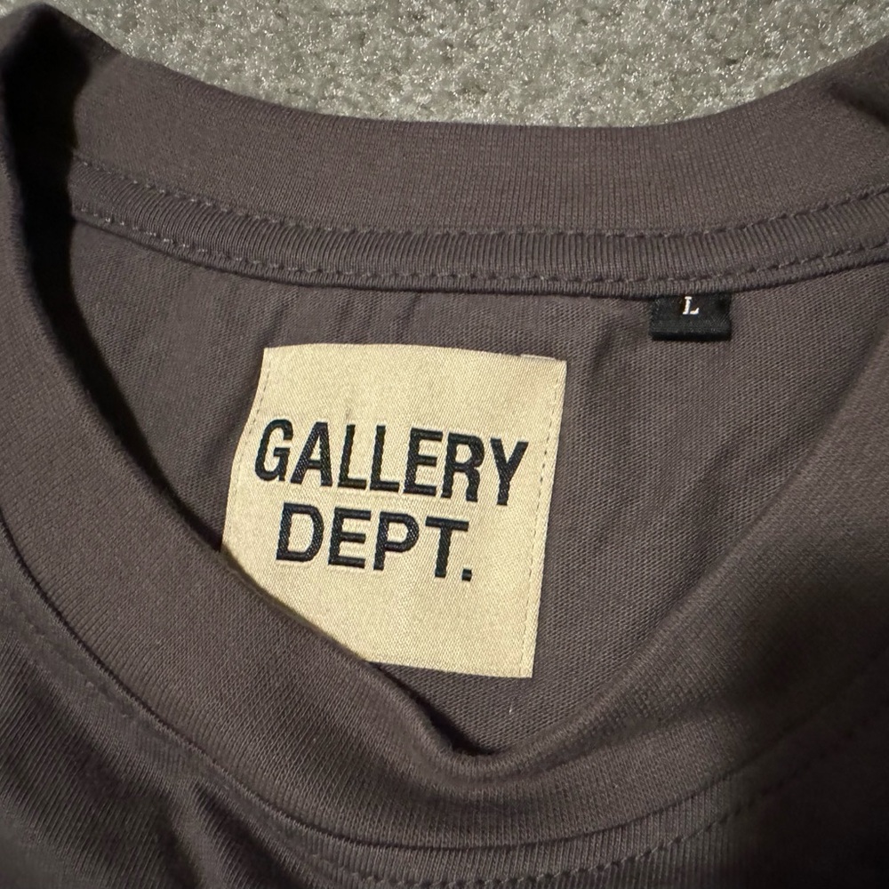 Gallery Dept Black Tee with Gold Logo - Picture 3 of 4